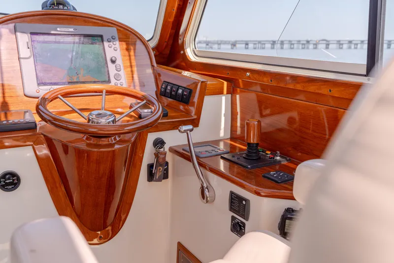 Slide: The Image of Hinckley Yachts Picnic Boat EP 2008 - 27