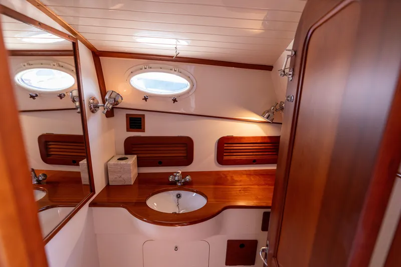 Slide: The Image of Hinckley Yachts Picnic Boat EP 2008 - 36