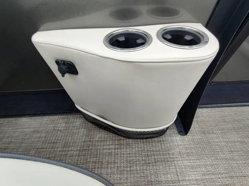 Slide: The Image of Cup holders and power outlet on Barletta L23QC boat, 2020 model. - 12