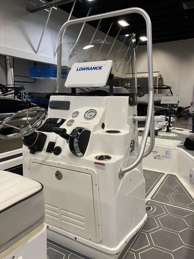 Slide: The Image of Mako 21 LTS 2017 - 10