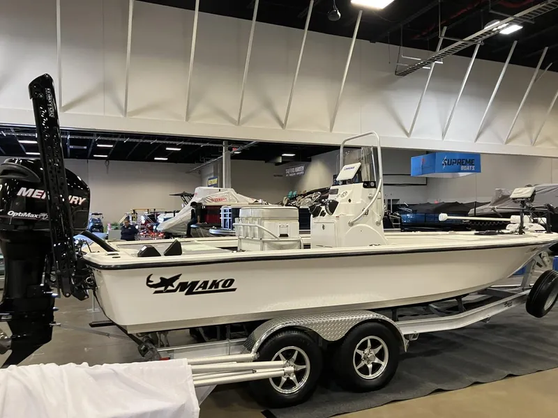 Slide: The Image of Mako 21 LTS 2017 - 4