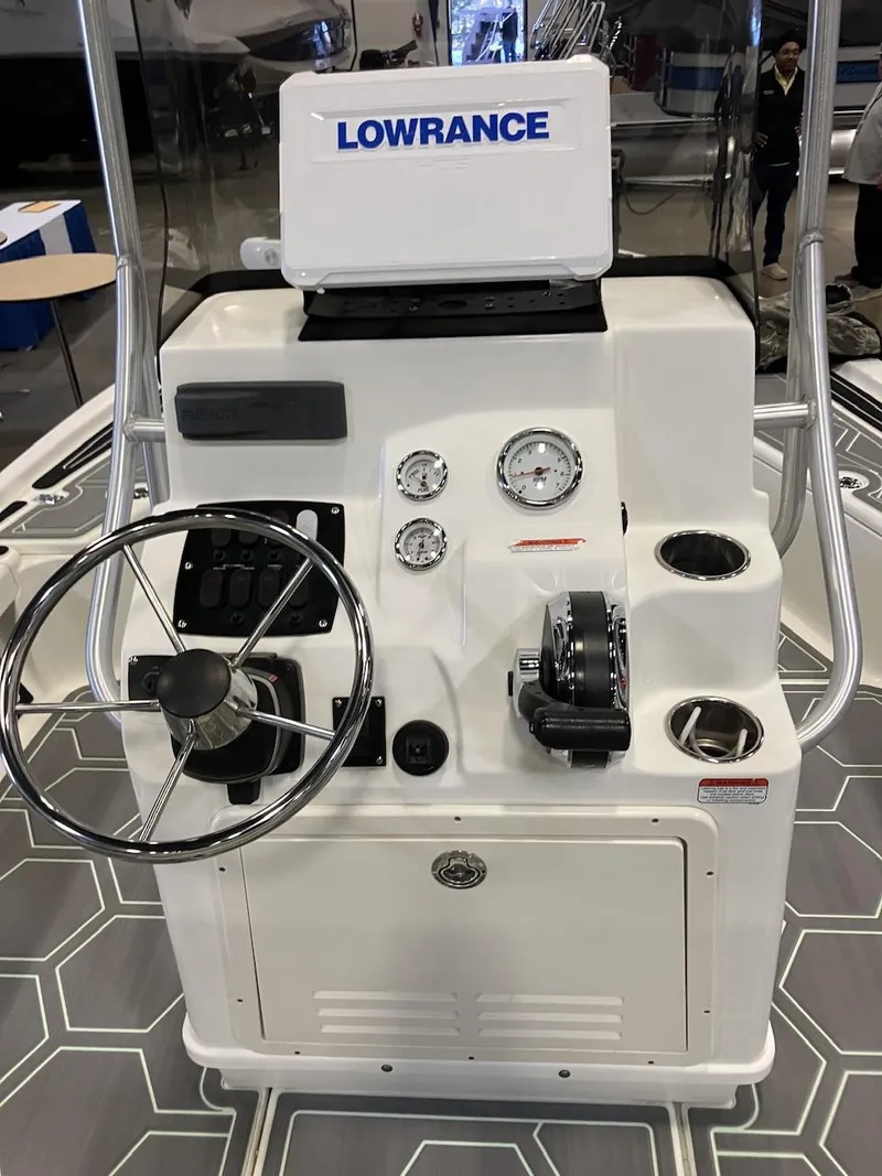 Slide: The Image of Mako 21 LTS 2017 - 9