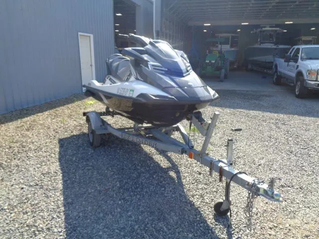 Slide: The Image of 2015 Yamaha WaveRunner FX Cruiser H/O on trailer in gravel lot. - 10