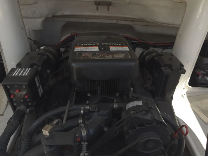 Slide: The Image of Engine compartment of a 1999 Chris-Craft 210 Bowrider with Volvo Penta 5.7 GSi engine. - 14
