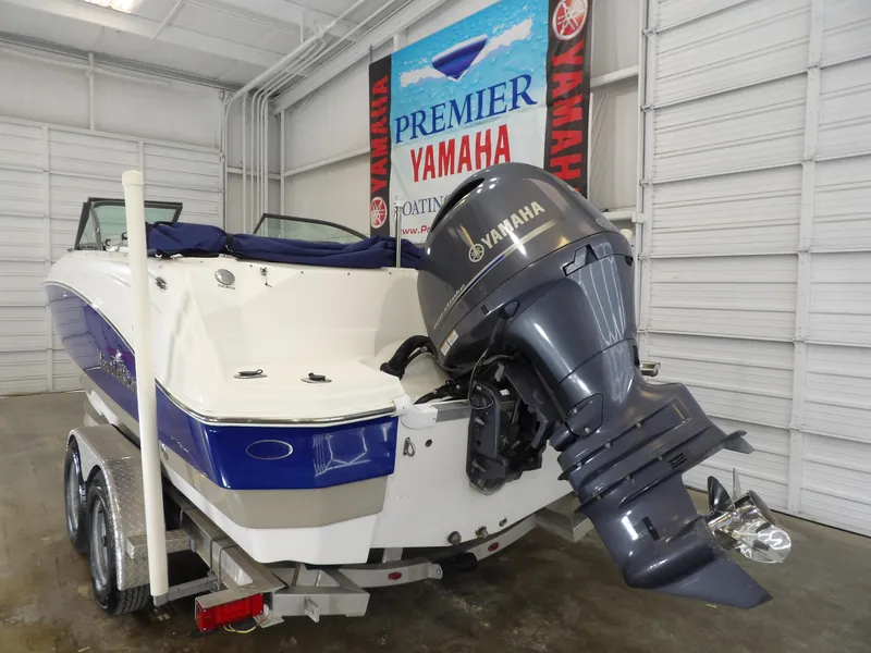 Slide: The Image of NauticStar 223 DC SPORT DECK DB 2017 - 5