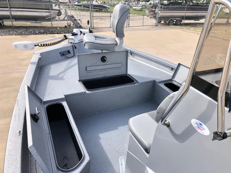 Slide: The Image of Xpress SW20BAY 2021 - 15