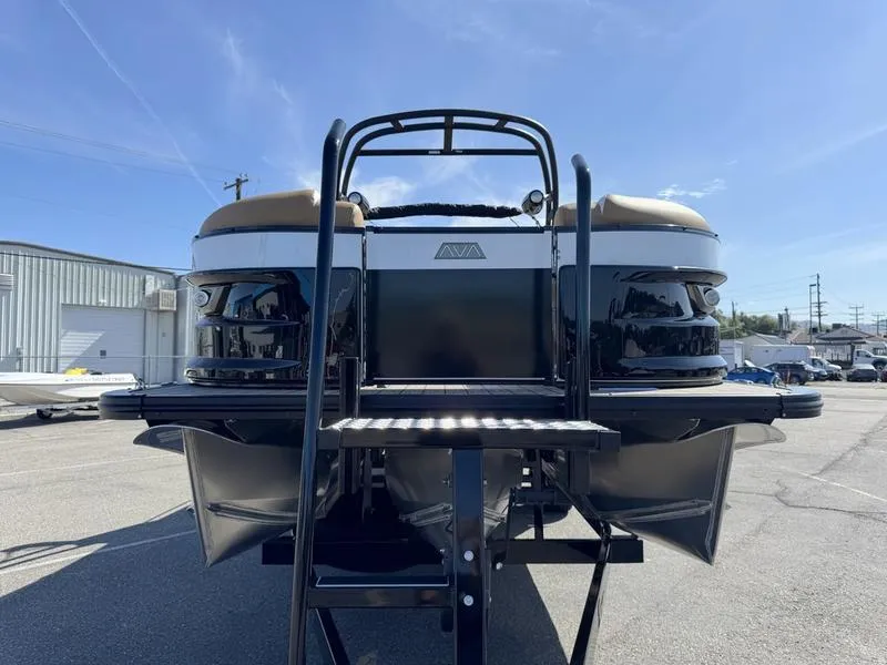 Slide: The Image of 2025 Avalon 2585 27-3 Excalibur LTD QL pontoon boat, rear view, sunny day. - 3