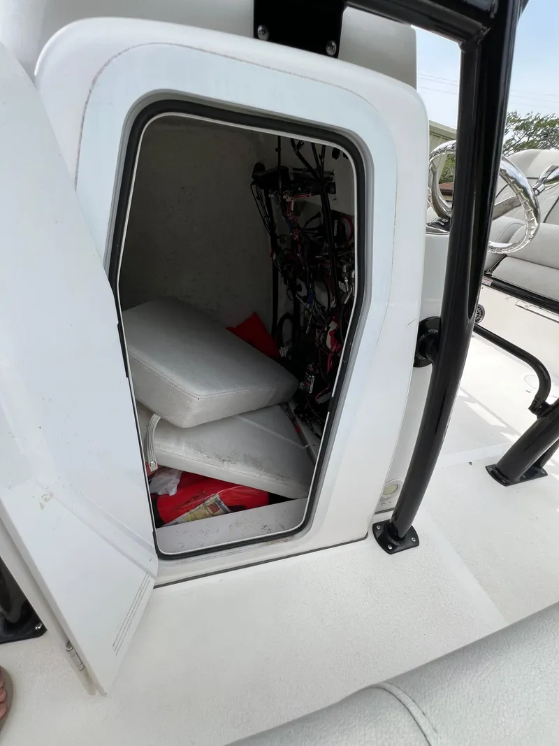 Slide: The Image of 2022 Sea Fox 248 Commander boat with Yamaha engine and cushioned seating. - 15