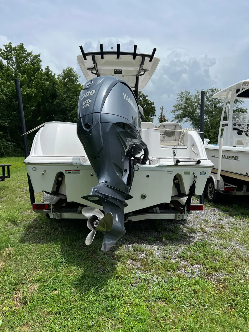 Slide: The Image of 2022 Sea Fox 248 Commander boat with Yamaha outboard motor on trailer. - 6