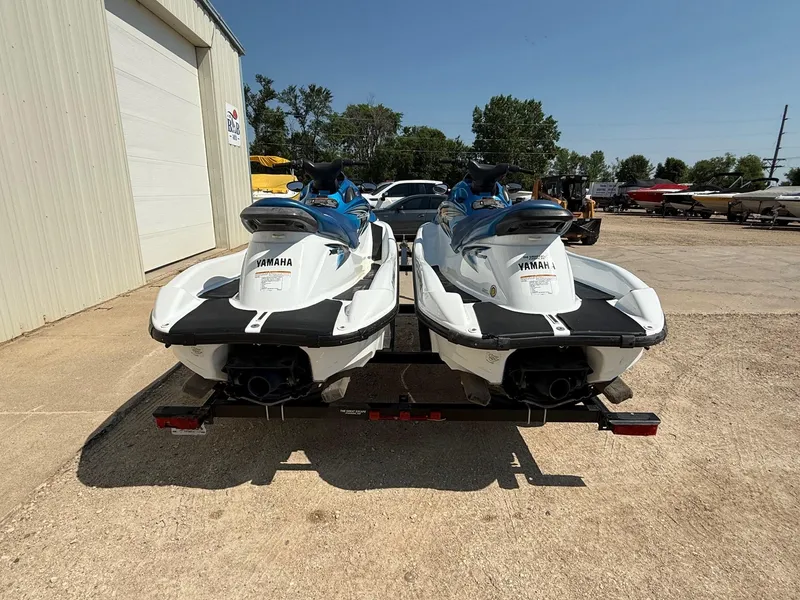 Slide: The Image of Yamaha 800 XLT 2005 - 14