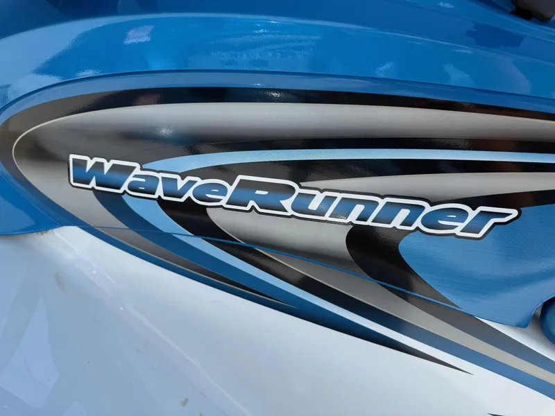 Slide: The Image of Yamaha 800 XLT 2005 - 3