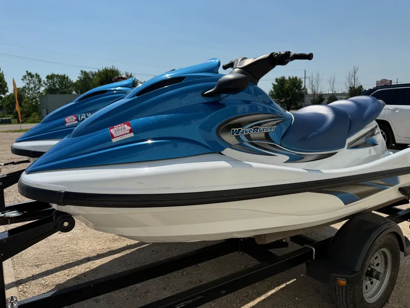 Slide: The Image of Yamaha 800 XLT 2005 - 9