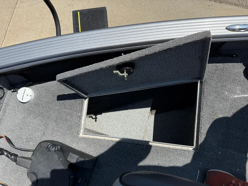 Slide: The Image of Lund 1875 Pro Guide 2016 - 11