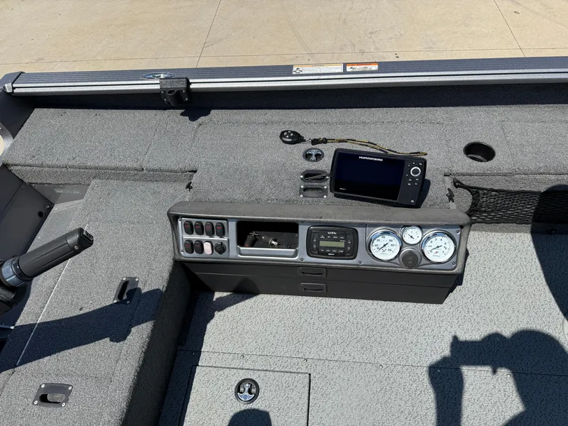 Slide: The Image of Lund 1875 Pro Guide 2016 - 20