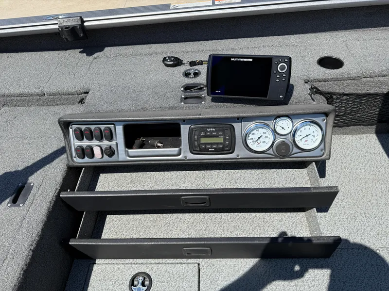 Slide: The Image of Lund 1875 Pro Guide 2016 - 21