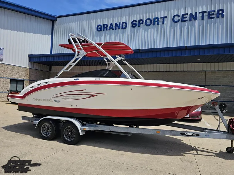 Slide: The Image of 2008 Chaparral Sunesta 224 boat on trailer at Grand Sport Center. - 8