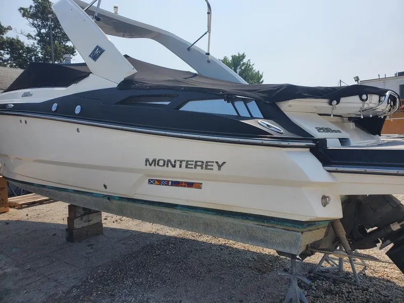 Slide: The Image of Monterey 288SS Super Sport 2014 - 38