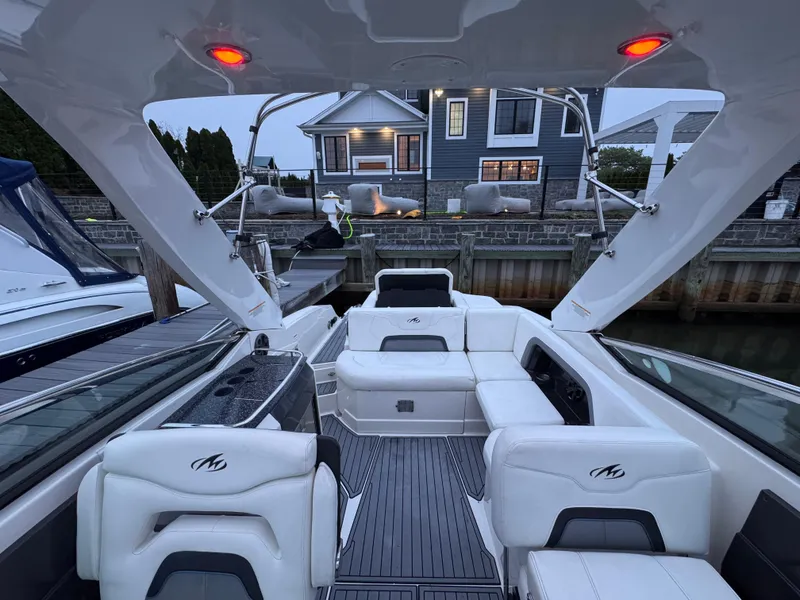 Slide: The Image of Monterey 288 Super Sport 2014 - 15