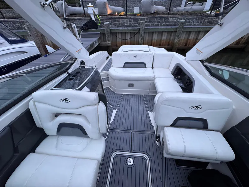 Slide: The Image of Monterey 288 Super Sport 2014 - 6