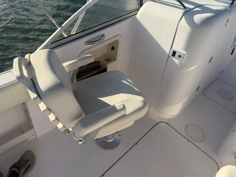 Slide: The Image of Grady-White Tournament 225 2004 - 23