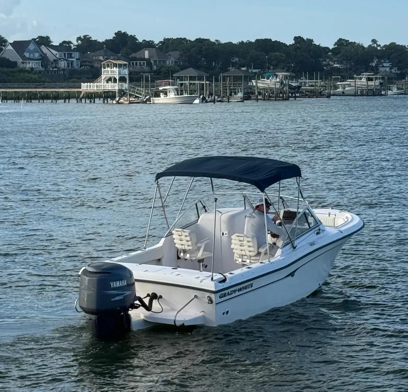 Slide: The Image of Grady-White Tournament 225 2004 - 5