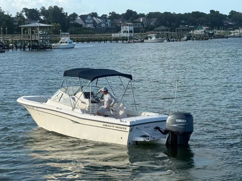 Slide: The Image of Grady-White Tournament 225 2004 - 6