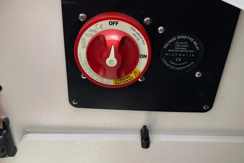 Slide: The Image of Battery switch panel on a 2022 Crownline 280 SS boat. - 16