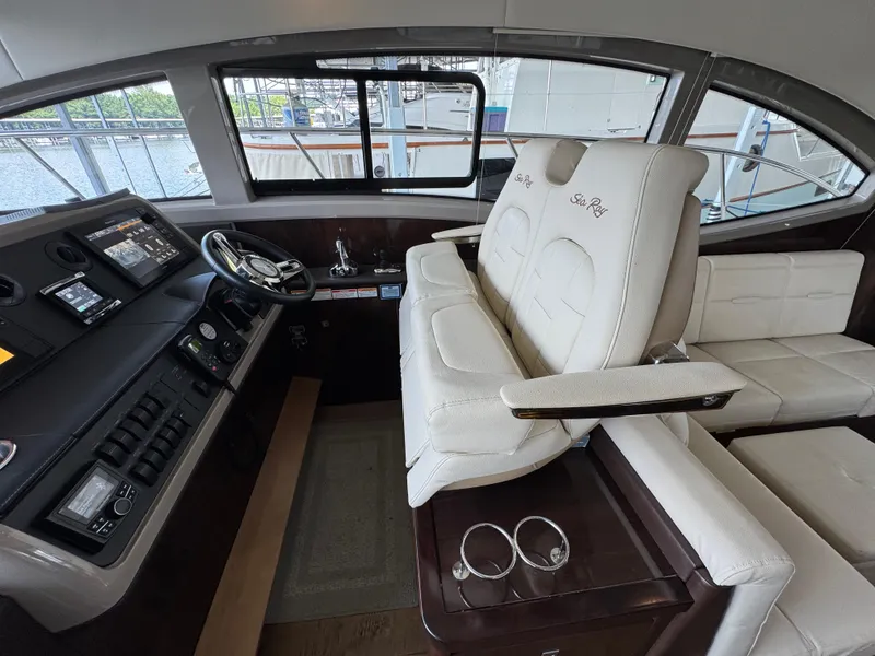 Slide: The Image of Sea Ray Sundancer 400 2017 - 53