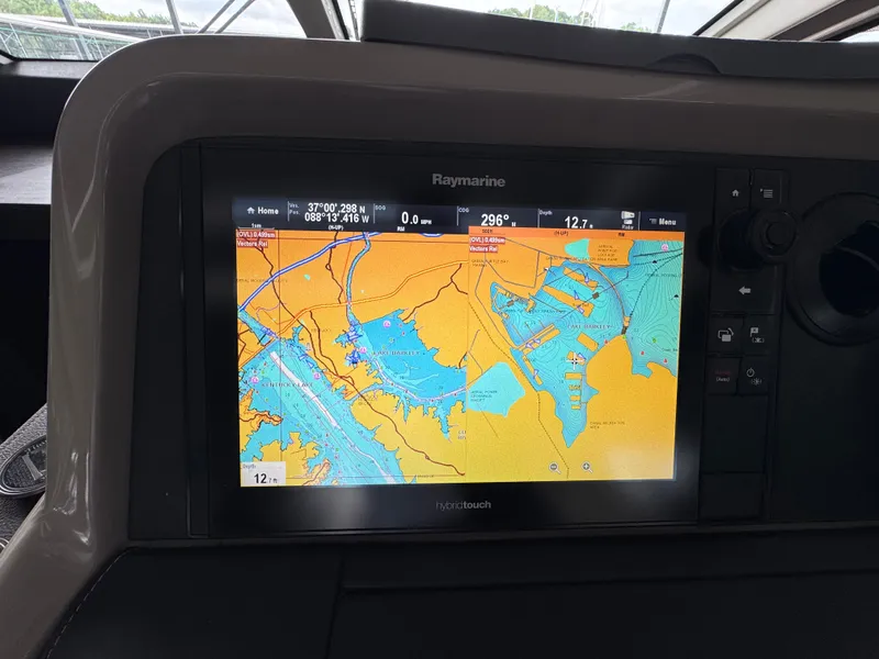 Slide: The Image of Sea Ray Sundancer 400 2017 - 56