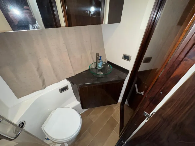 Slide: The Image of Sea Ray Sundancer 400 2017 - 76