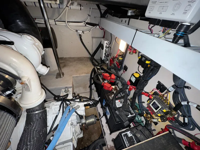 Slide: The Image of Sea Ray Sundancer 400 2017 - 91