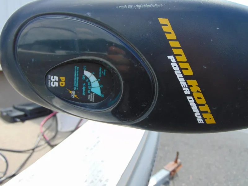 Slide: The Image of Crestliner 1700 Superhawk 2004 - 11