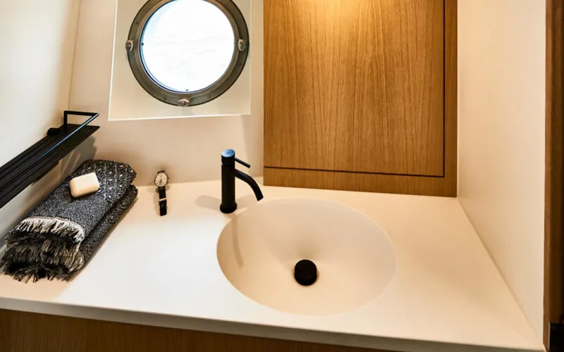 Slide: The Image of Bestevaer 53 MY - 25