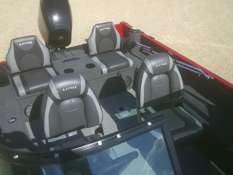 Slide: The Image of Lund 1650 Rebel XL Sport 2022 - 10