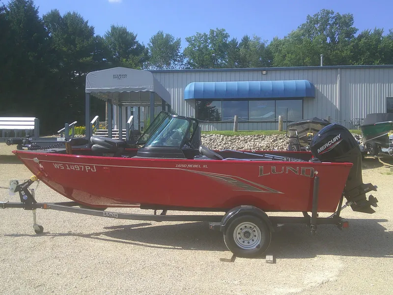 Slide: The Image of Lund 1650 Rebel XL Sport 2022 - 2