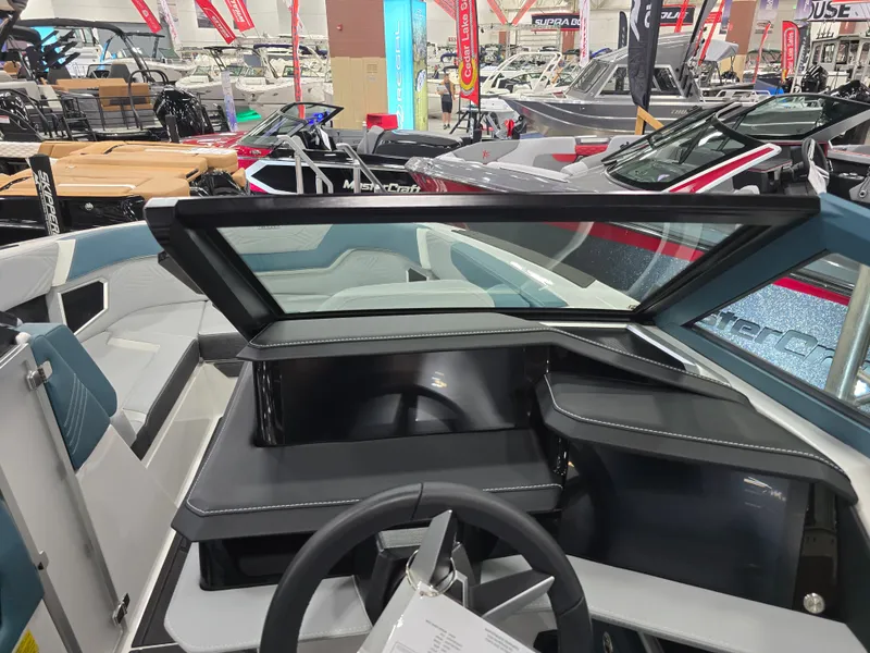 Slide: The Image of MasterCraft XStar 2025 - 100