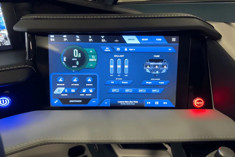 Slide: The Image of MasterCraft XStar 2025 - 45