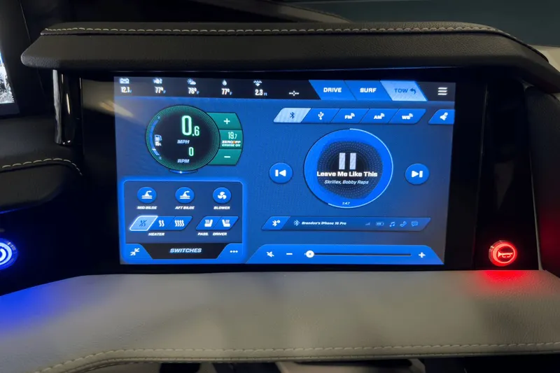 Slide: The Image of MasterCraft XStar 2025 - 47