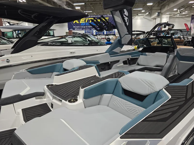 Slide: The Image of MasterCraft XStar 2025 - 70