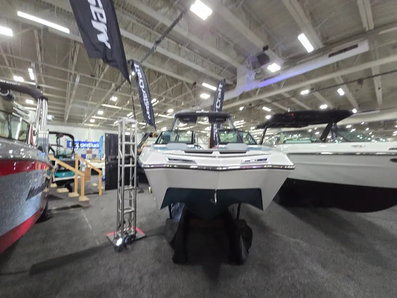 Slide: The Image of MasterCraft XStar 2025 - 75