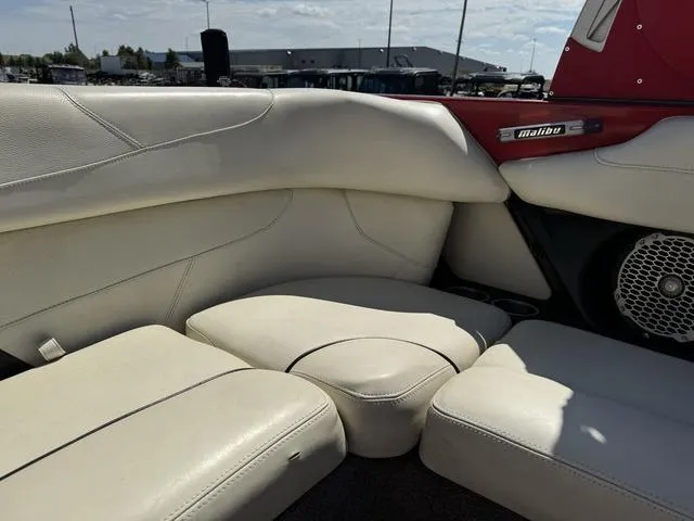 Slide: The Image of Malibu Wakesetter 22 VLX 2015 - 21