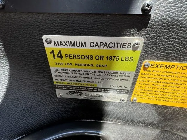 Slide: The Image of Malibu Wakesetter 22 VLX 2015 - 26