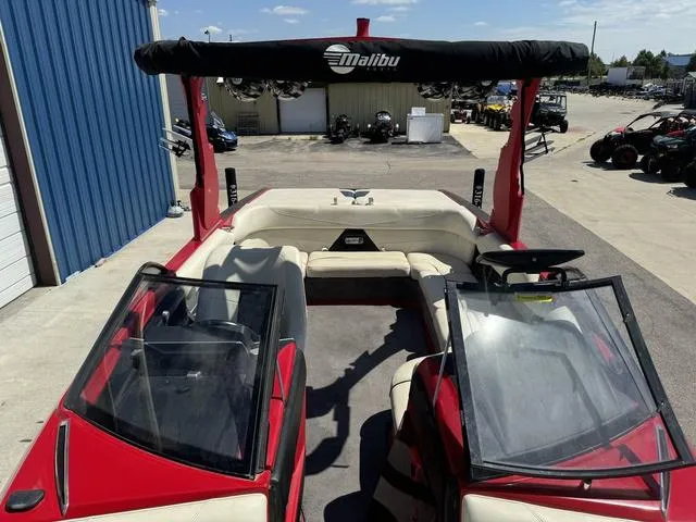 Slide: The Image of Malibu Wakesetter 22 VLX 2015 - 31