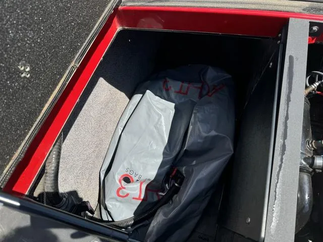 Slide: The Image of Malibu Wakesetter 22 VLX 2015 - 34