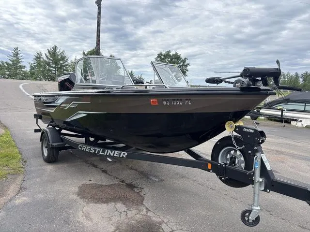 Slide: The Image of Crestliner 1950 Sportfish 2020 - 4