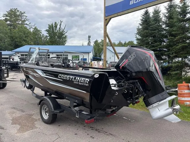 Slide: The Image of Crestliner 1950 Sportfish 2020 - 8