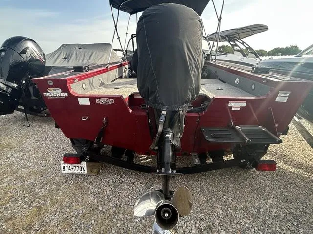 Slide: The Image of Tracker Targa V-18 Combo 2021 - 4