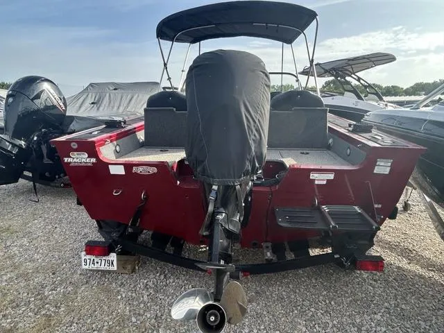 Slide: The Image of Tracker Targa V-18 Combo 2021 - 5