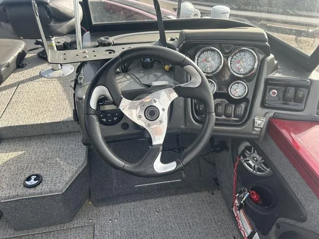 Slide: The Image of Tracker Targa V-18 Combo 2021 - 6