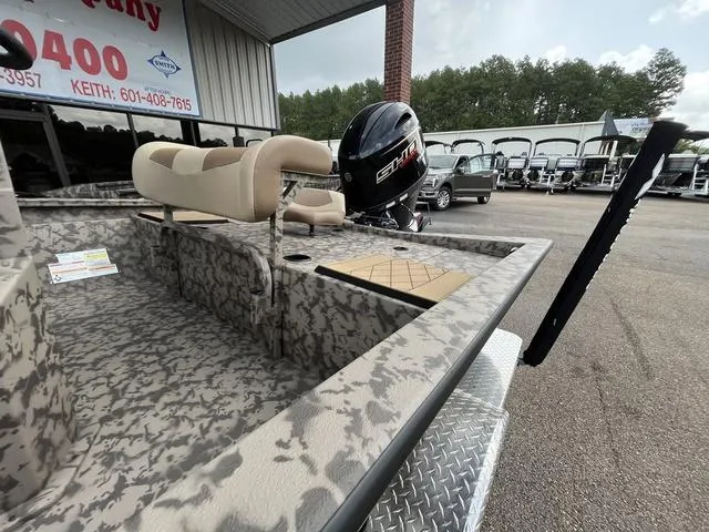 Slide: The Image of Xpress H190B 2026 - 7